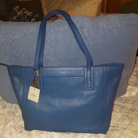 fossil blue tote